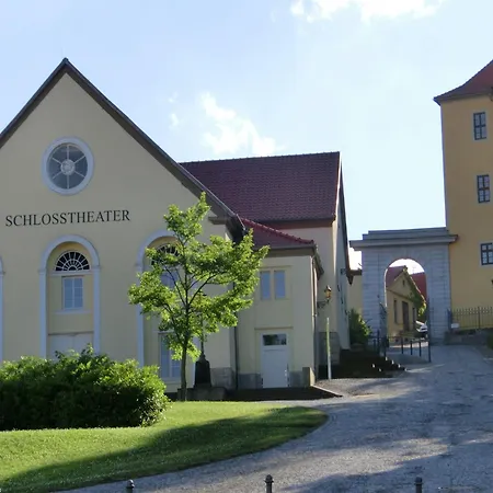 Group Hideaway With Pool ヴィラ