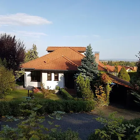 Group Hideaway With Pool * Ballenstedt