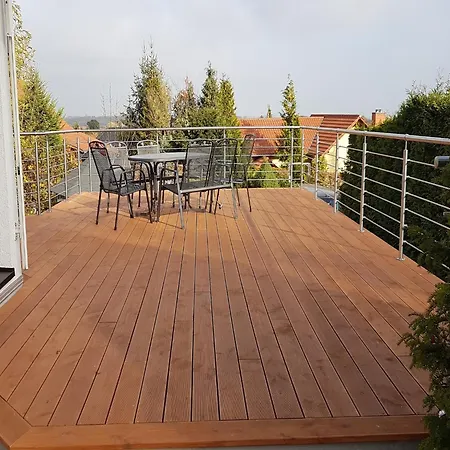 Group Hideaway With Pool *