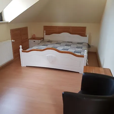 Group Hideaway With Pool