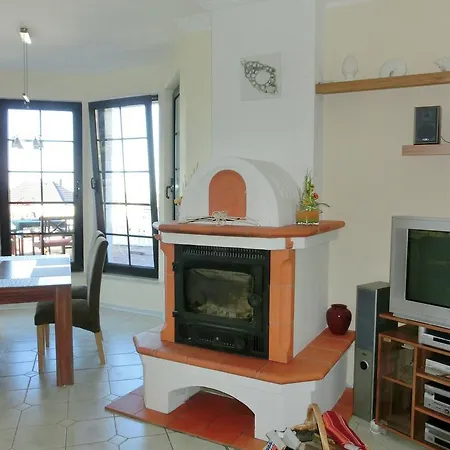 Villa Spacious With Private Swimming Pool