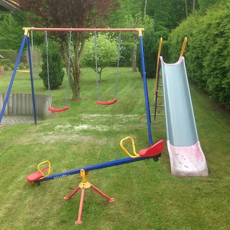 Villa Group Hideaway With Pool Ballenstedt