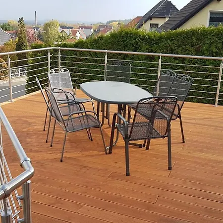 Gruppenunterkunft Mit Pool In Балленштедт