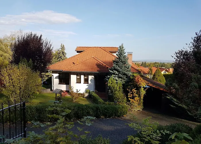 Group Hideaway With Pool * Балленштедт