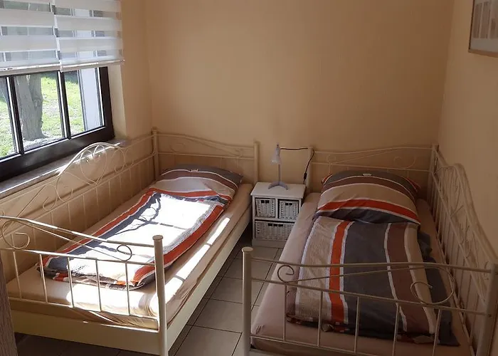 Group Hideaway With Pool Вилла